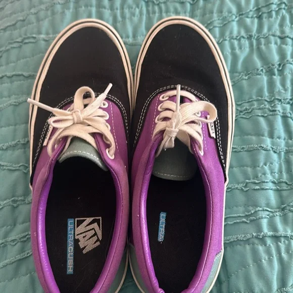 EUC Vans sz 8.5 m / 10 w black purple blue - Picture 6 of 7